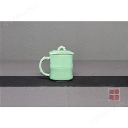 龙泉青瓷价格 茶杯 带把带盖竹节茶杯办公杯 会客杯会议室客厅 马克杯厂家