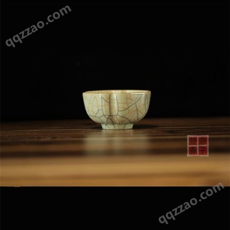 游子凝香 龙泉青瓷 哥窑米黄金丝铁线 功夫茶杯 小茶杯 礼盒包装 自用收藏