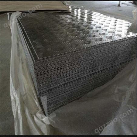 山东花纹铝板 1060指针型防滑钢板 装饰用轻型三条筋铝板现货零售