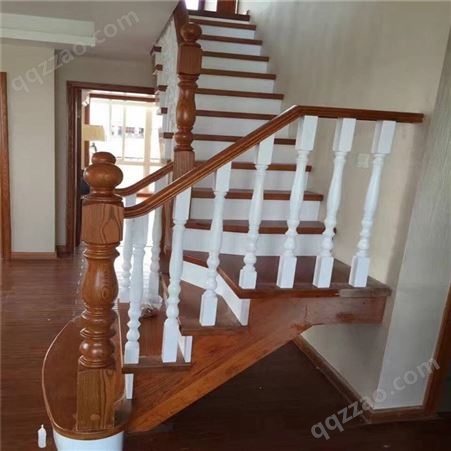 加工定制楼梯 室内家用实木楼梯 别墅阁楼原木楼梯 全屋整木定制