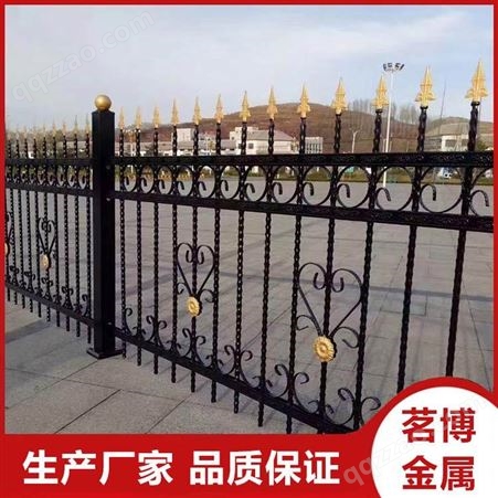 临邑铁艺护栏厂家 肥城铁艺护栏定制 码头铁艺护栏定制