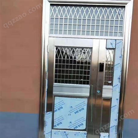 欢迎选购 工业提升门厂家 不锈钢碰撞门 不锈钢电动折叠门