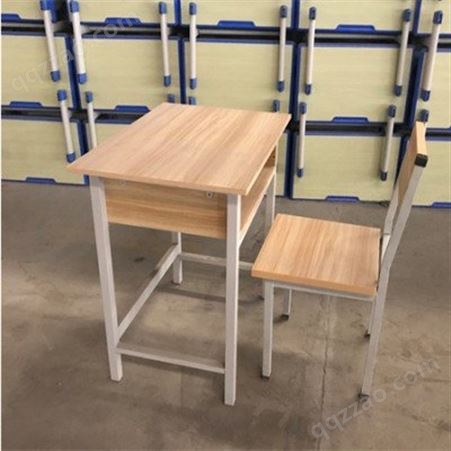 学生课桌椅学校教室钢木课桌椅单人教室桌椅广西南宁学生课桌椅厂家